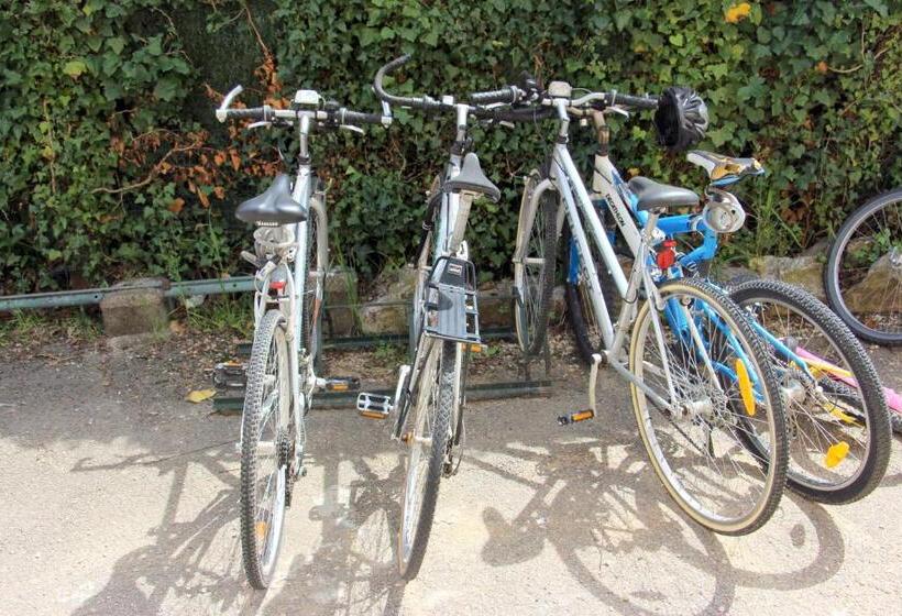 ベッドアンドブレックファースト Laura & Paul