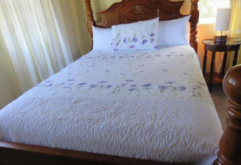 تختخواب و صبحانه Manuae House Of Birds