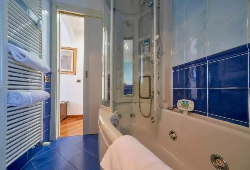 تختخواب و صبحانه Tosca House 2