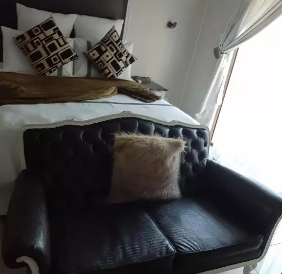 Dudsk Bed & Breakfast