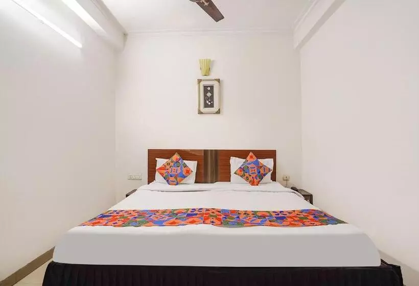 Fabhotel Sai Residency