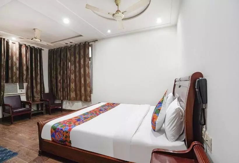 Fabhotel Sai Residency