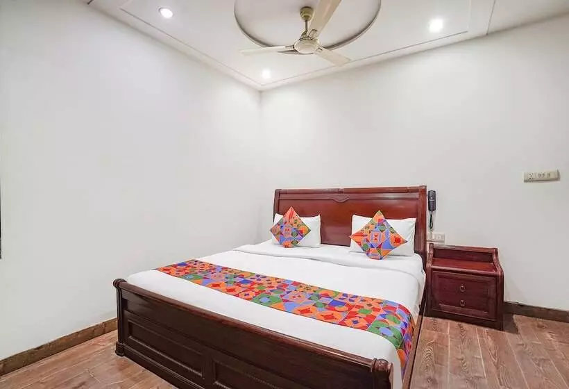 Fabhotel Sai Residency