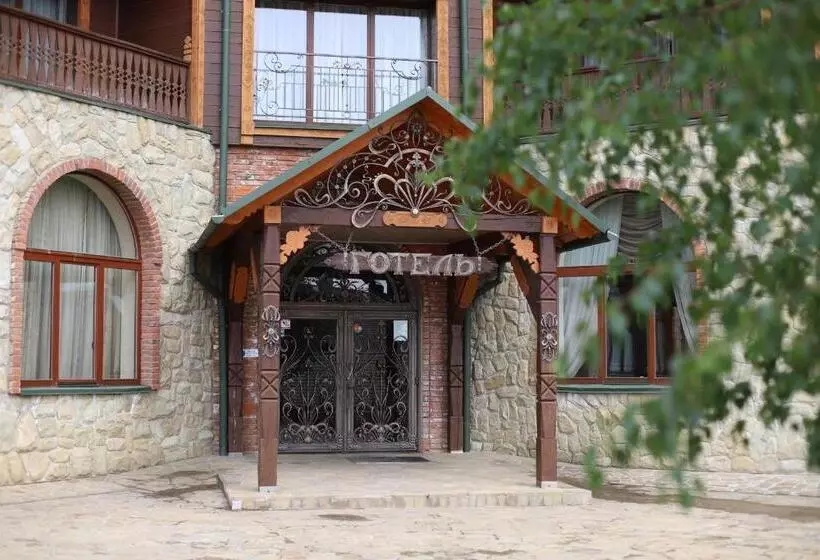 Hotelli карпатська ружа