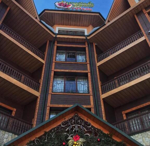 Hotel карпатська ружа