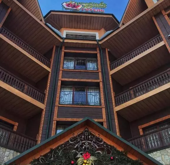 Hotelli карпатська ружа