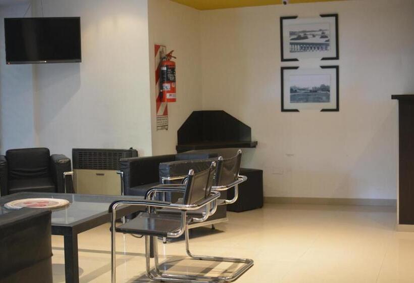 Отель Aguamarina