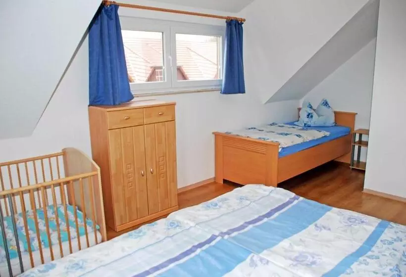 ホテル Ferienappartements Familie Lenz