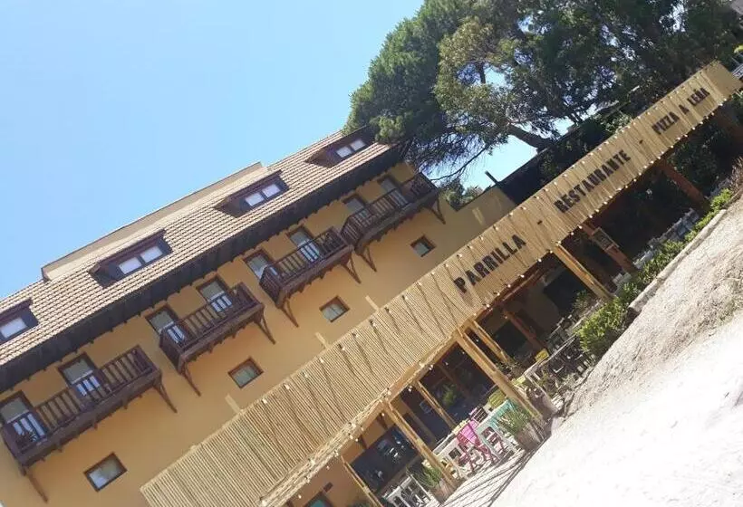 هتل La Tavola