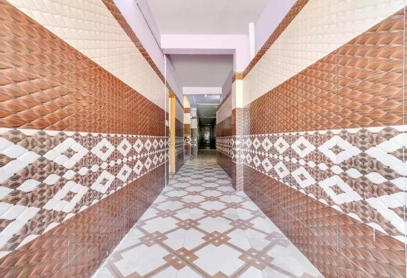هتل Oyo Mk Lodge
