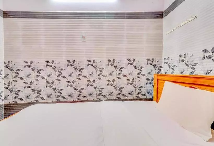 هتل Oyo Mk Lodge