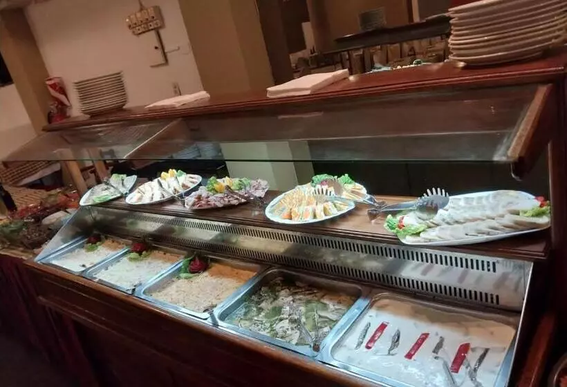 ホテル Savoia San Bernardo