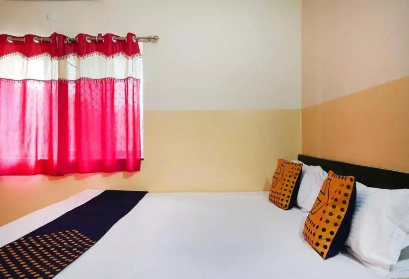 ホテル Spot On Yamuna Banquet & Resort