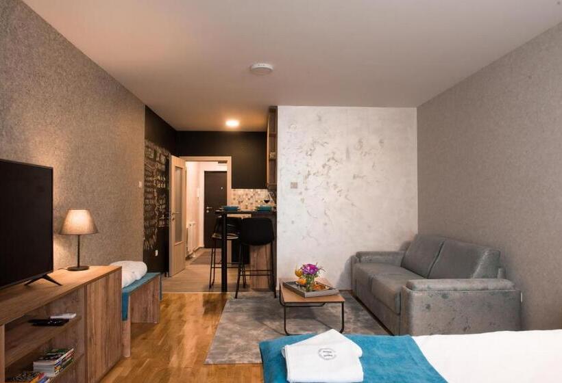 Magellan Family Lux Apartments Novi Sad