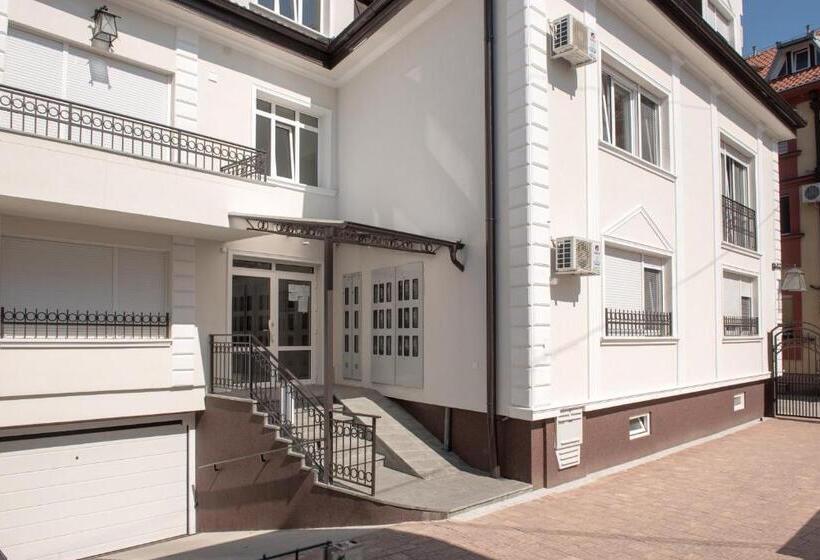 Magellan Family Lux Apartments Novi Sad