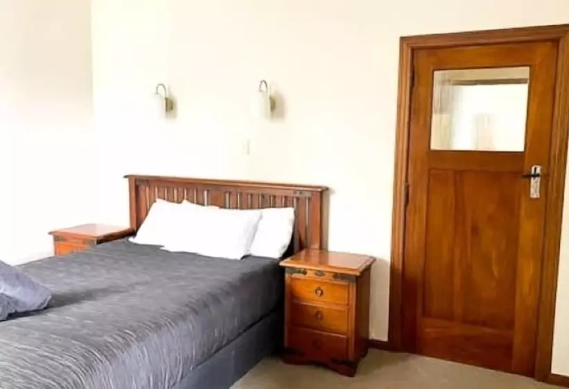 Motelli Havelock North Holiday Park