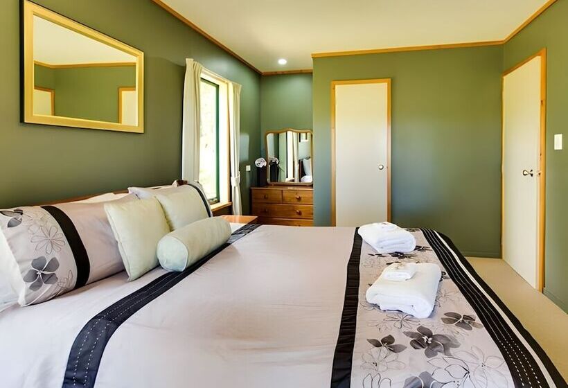 모텔 Havelock North Holiday Park