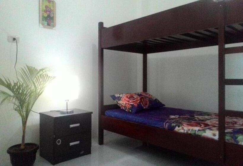 פנסיון Balige J&j Guest House 2