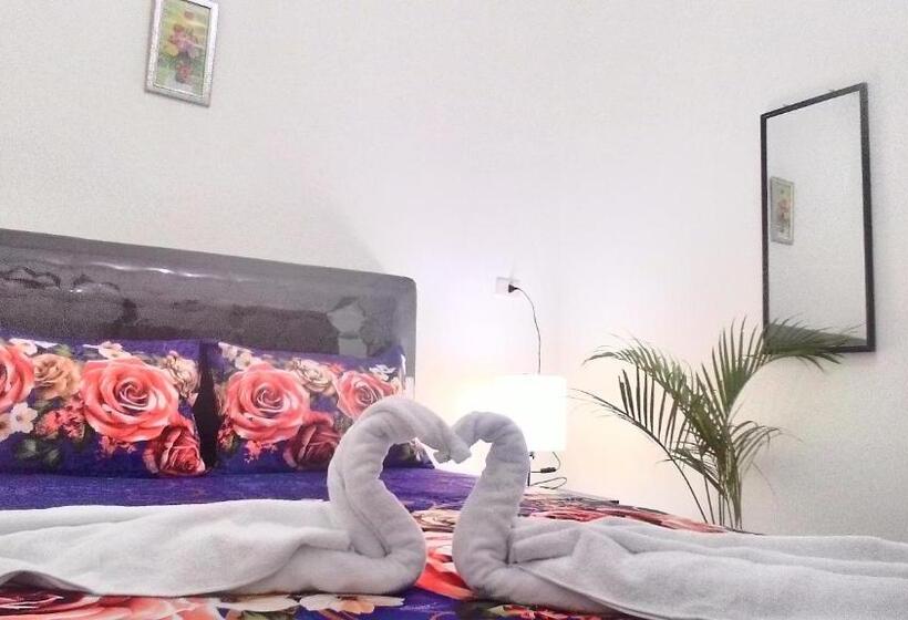 פנסיון Balige J&j Guest House 2