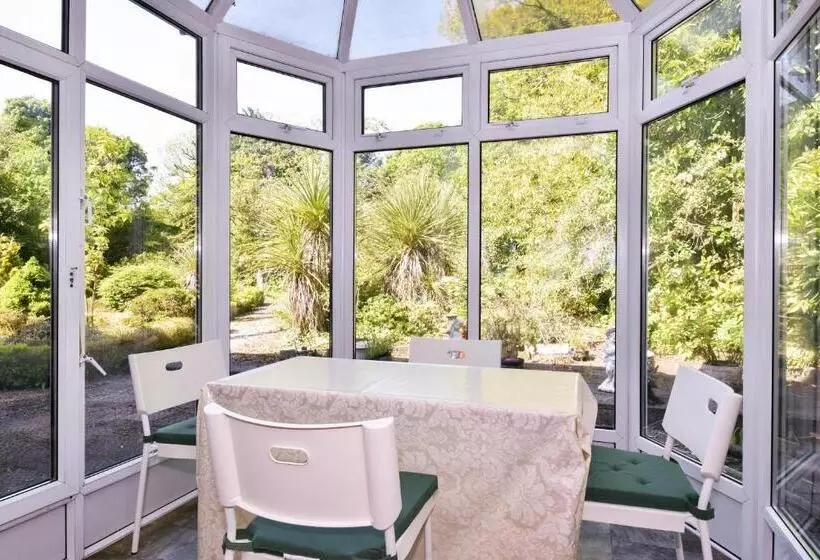 Majatalo Boutique Guest House