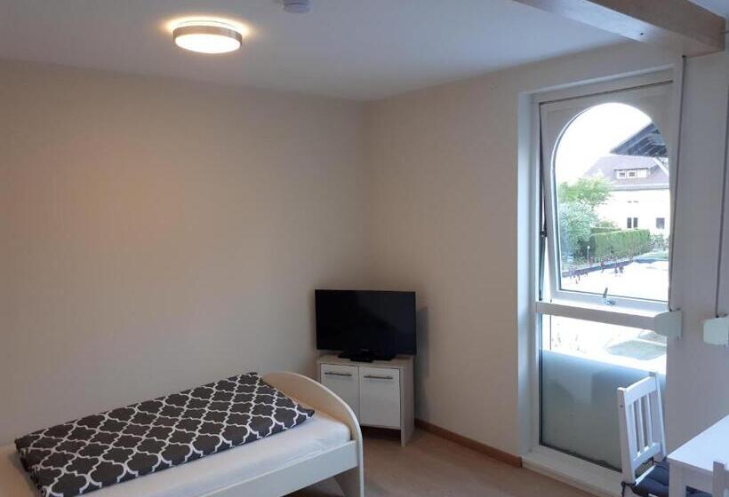 Pensão Fiore Gästezimmer