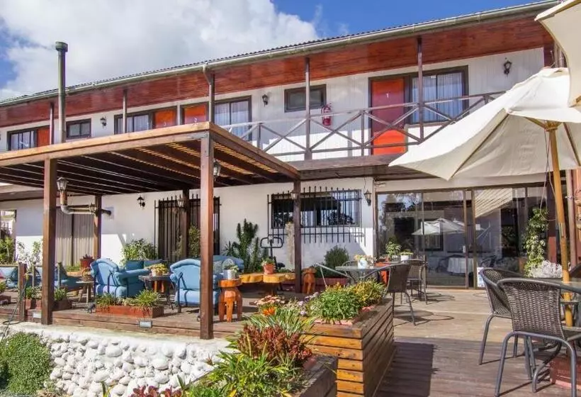 Majatalo Hostal Almares