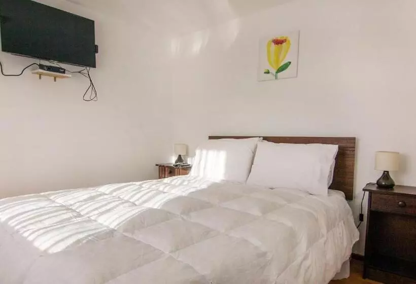 Majatalo Hostal Almares