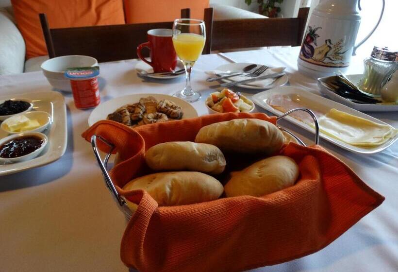 پانسیون Hostal Casa Blanca