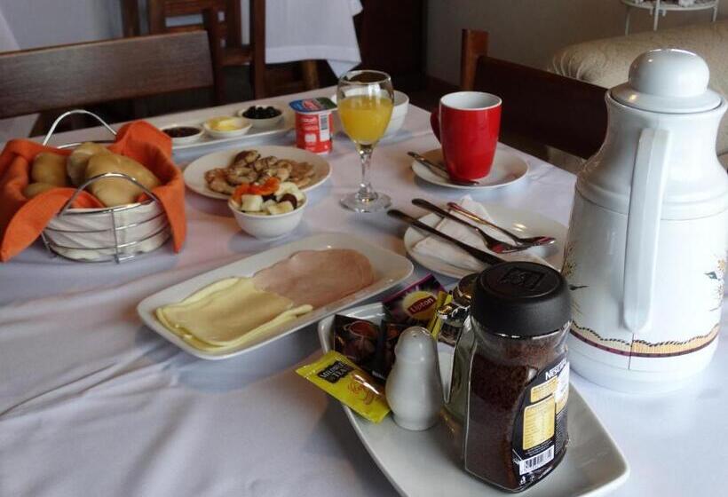 پانسیون Hostal Casa Blanca