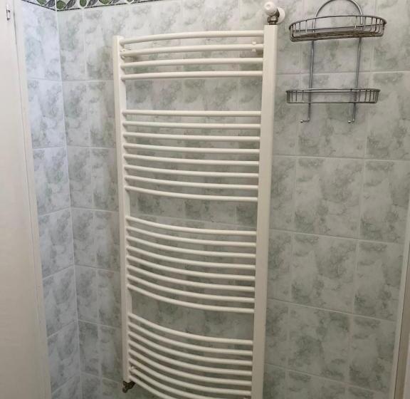 膳宿费 Patakparti Vendégház