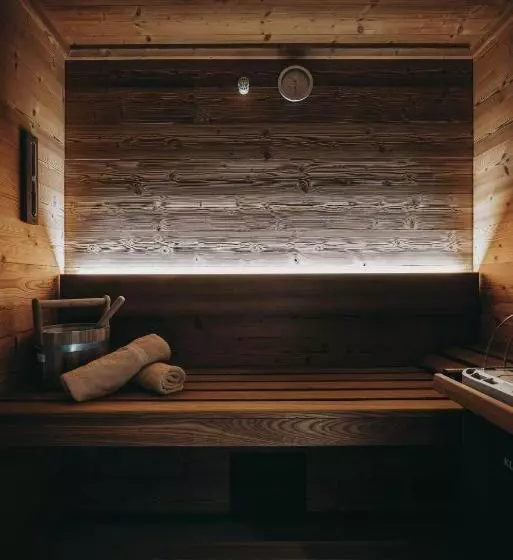 Balma Restaurant Suites