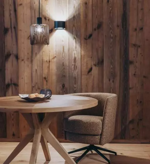 Balma Restaurant Suites