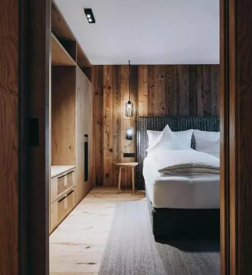 Balma Restaurant Suites