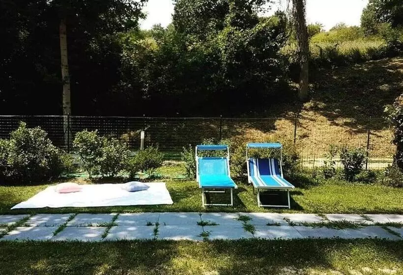 ベッドアンドブレックファースト Il Giardino Delle Noci