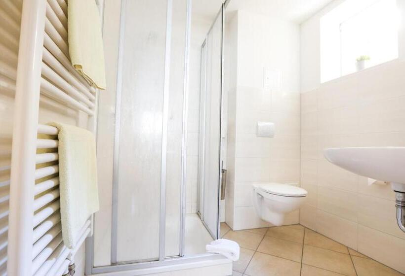 فندق Bützower Hof