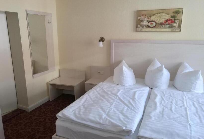 فندق Bützower Hof