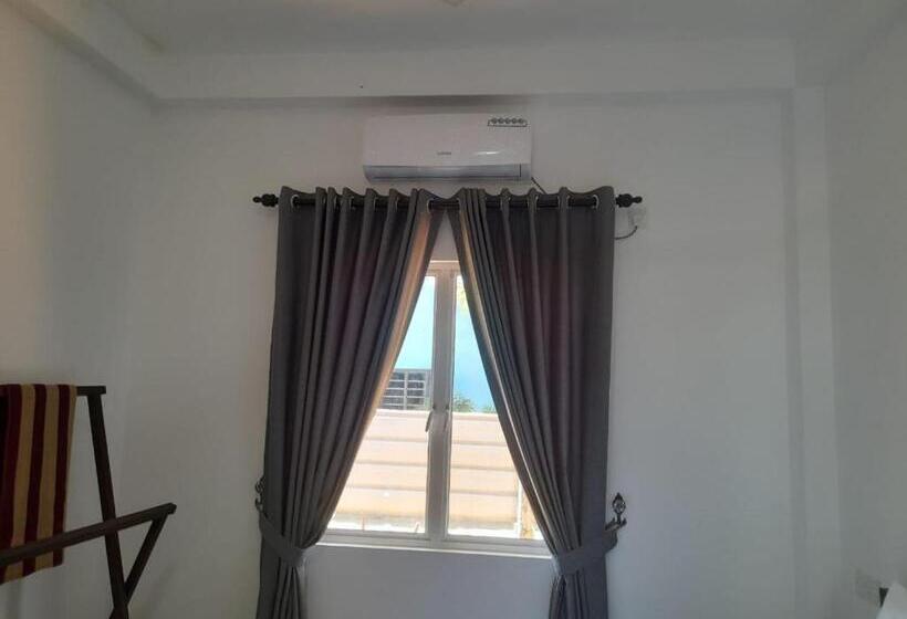 酒店 Laxsume Guest House Nilaveli