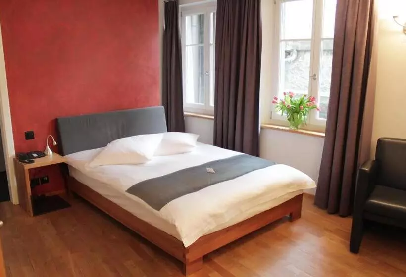 ホテル Le Lion   Self Check In