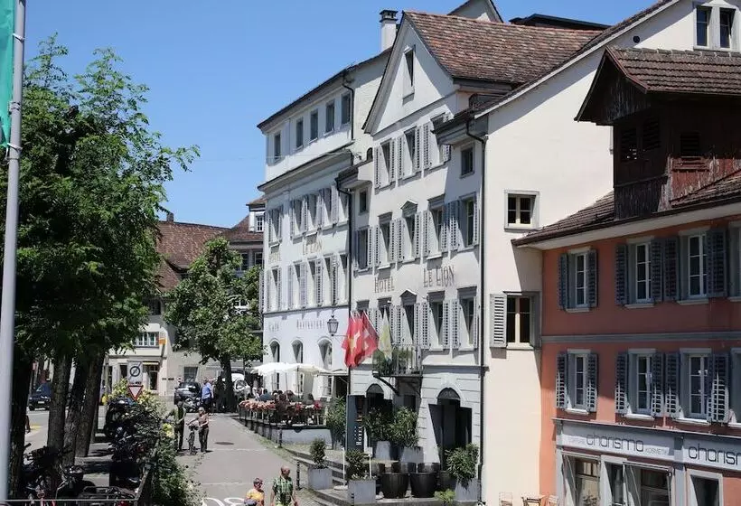 ホテル Le Lion   Self Check In