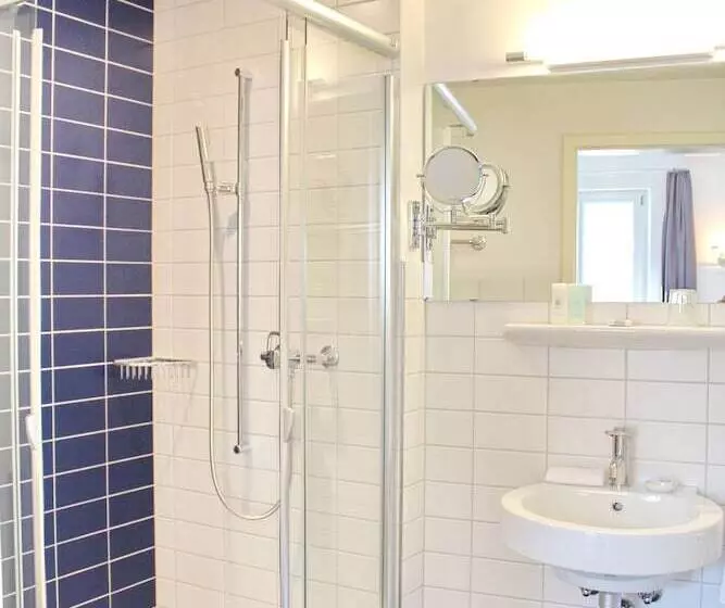 ホテル Le Lion   Self Check In