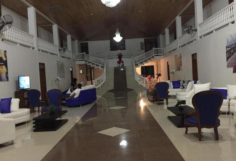 호텔 Reina Victoria