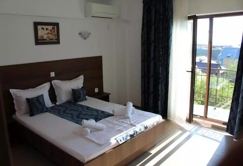 ホテル Vila Medeea