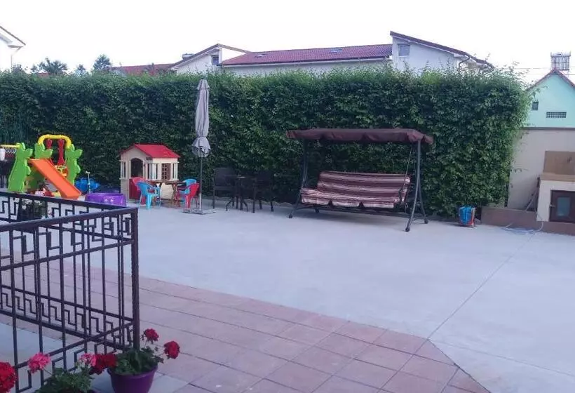 ホテル Vila Medeea
