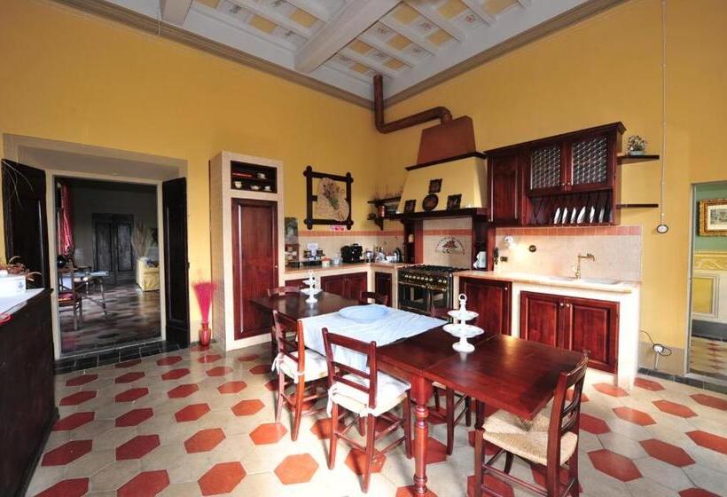 酒店 Villa Enrico Fermi