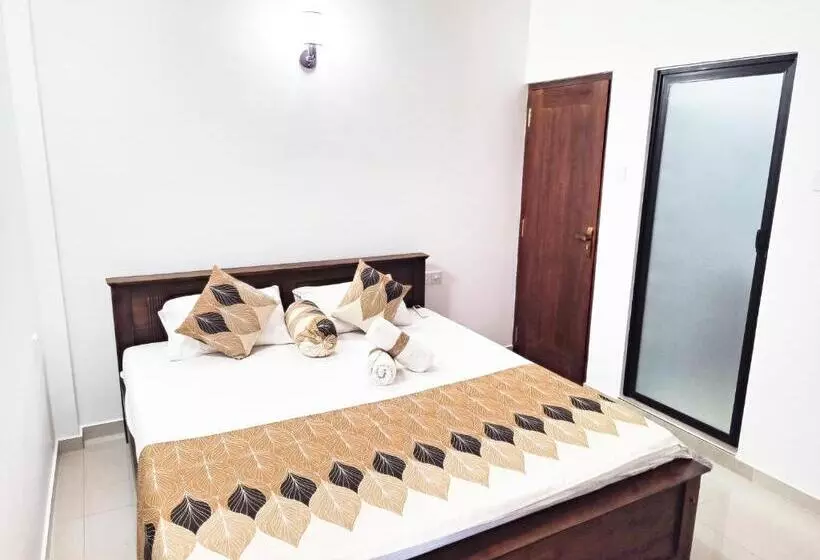 Hotelli Villa 26 Weligama