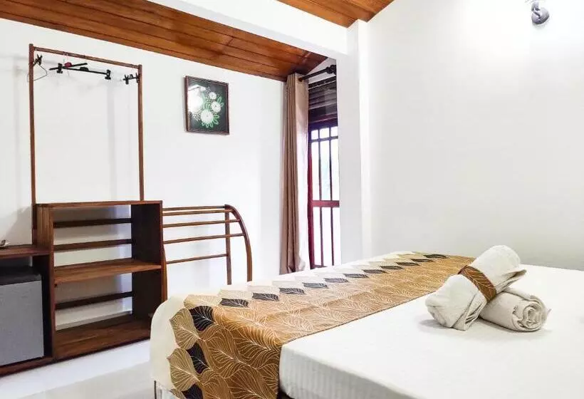 Hotelli Villa 26 Weligama