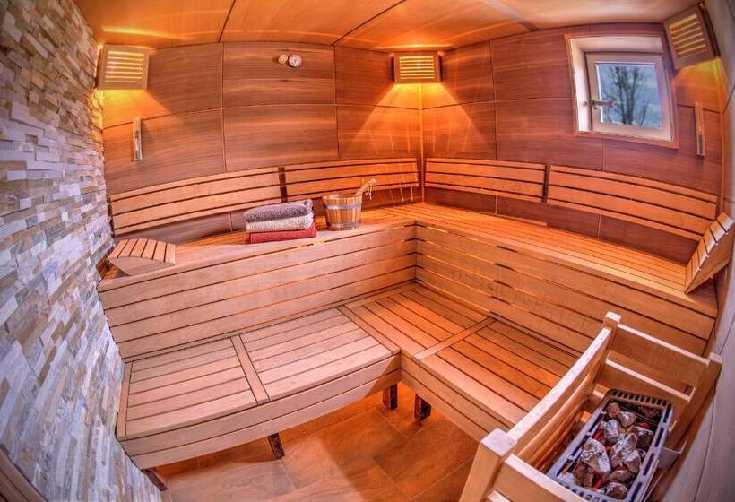 Jugendhotel Bachlehen Und Johanneshof