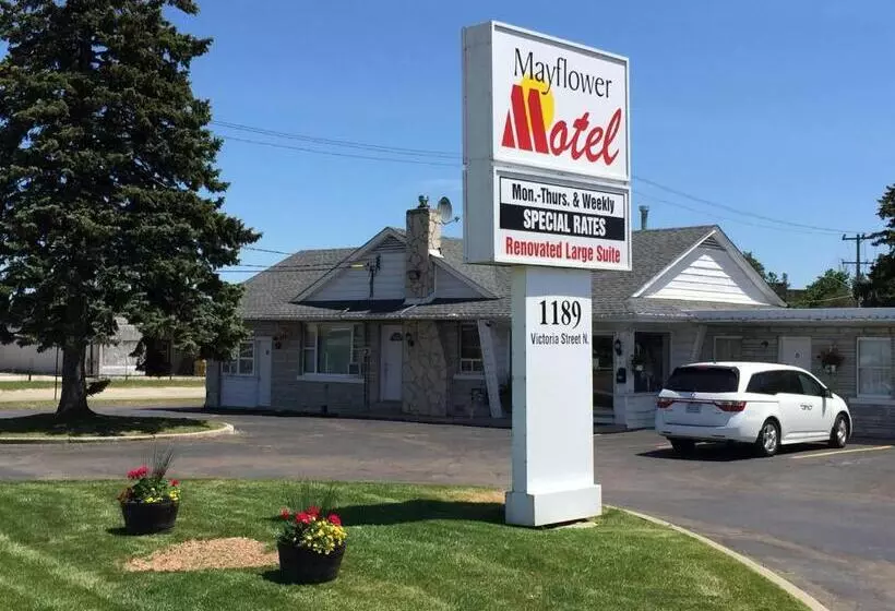 Mayflower Motel