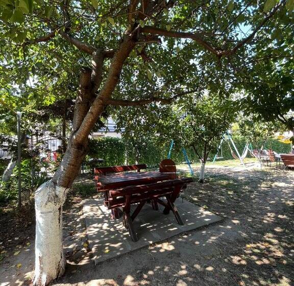 پانسیون Casa Amalia