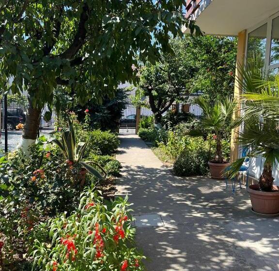 پانسیون Casa Amalia